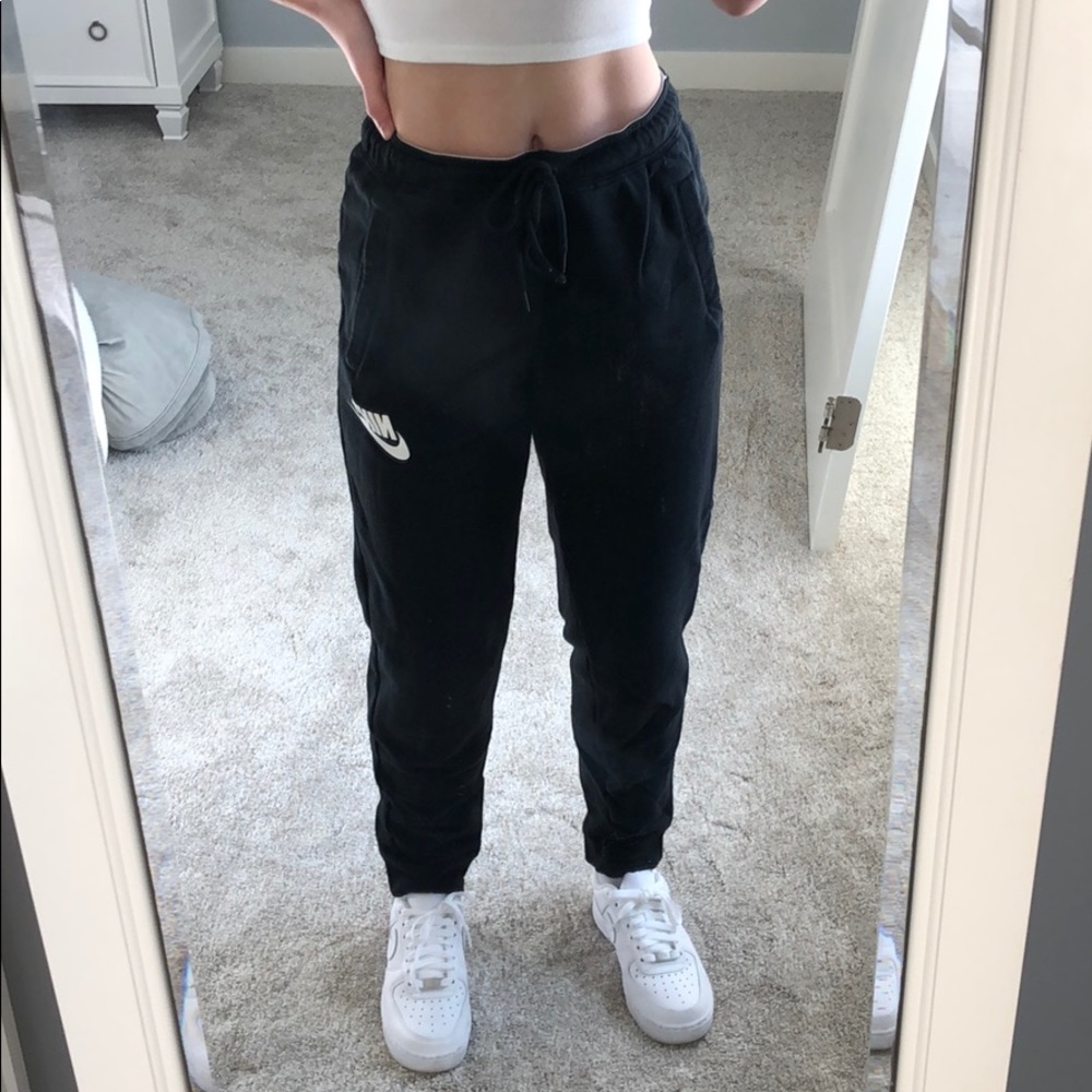 Black Nike Sweatpants